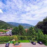 Gosciniec Pod Skrzycznem Maison d'hôtes