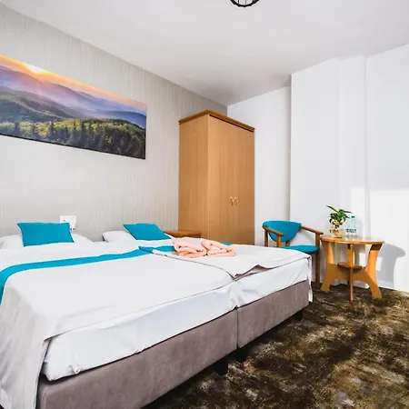 Gosciniec Pod Skrzycznem Pensión 3*