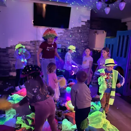 Konukevi Gosciniec Pod Skrzycznem 3*