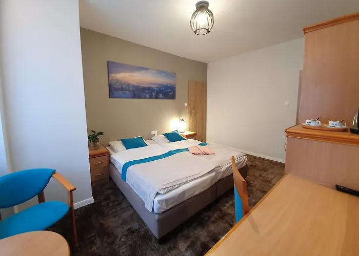 Gosciniec Pod Skrzycznem 3* شتوروك